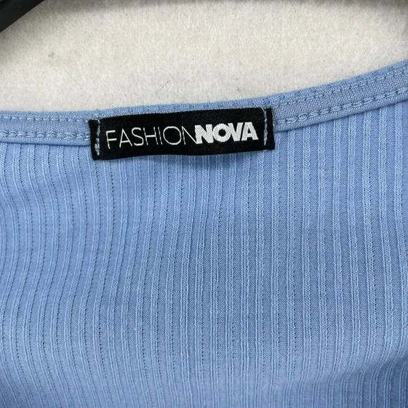 Fashion Nova Crop Top Women's Sz M Blue Ribbed Knit Fitted Long Sleeve Stretch - Picture 8 of 10